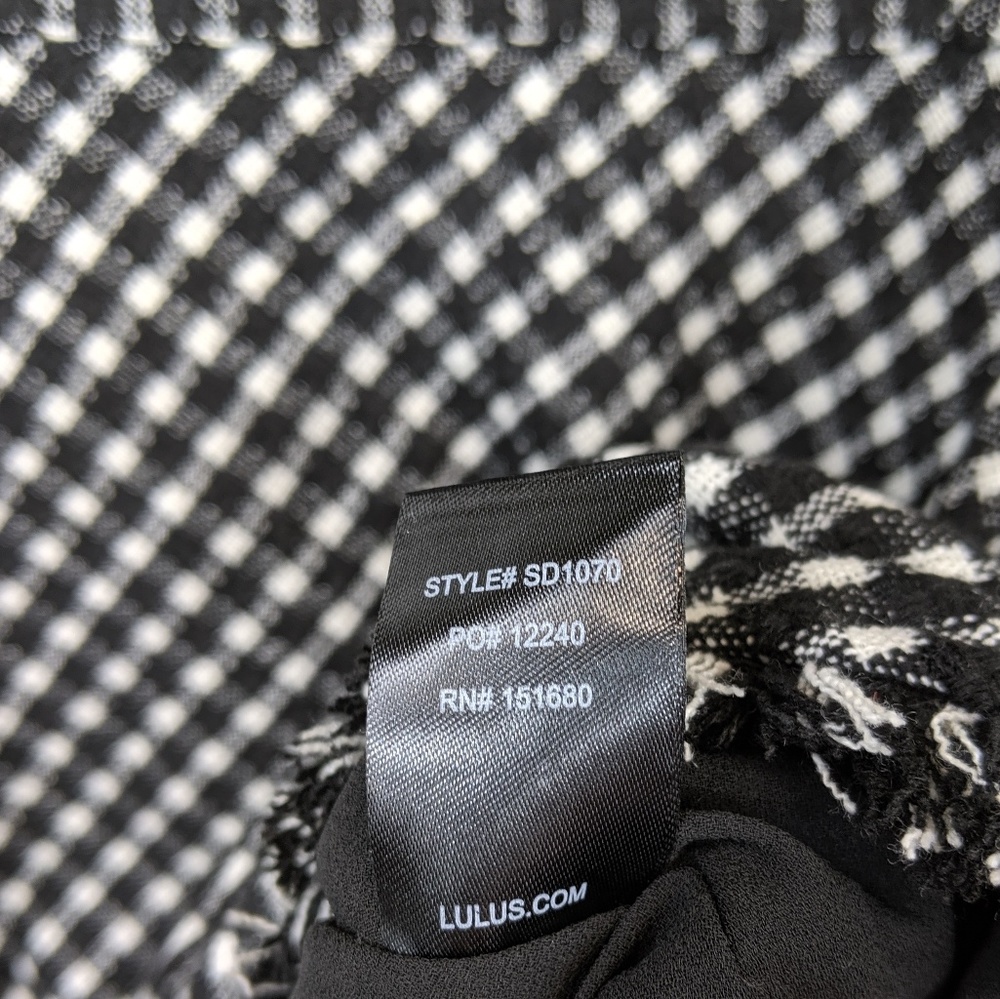 NWT Lulus Check Me Out check print dress - Picture 8 of 8